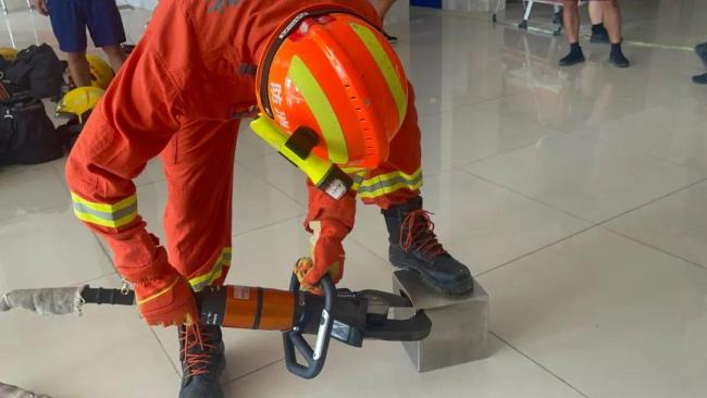 女子用网红罐存现金20万变死期：还有一个，2024年再开