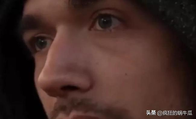 男子告别遇难未婚妻:本想给她披婚纱，原定四月结婚
