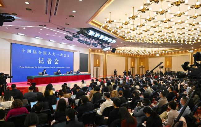所谓战狼外交就是话语陷阱，制造者要么不懂中国要么别有用心