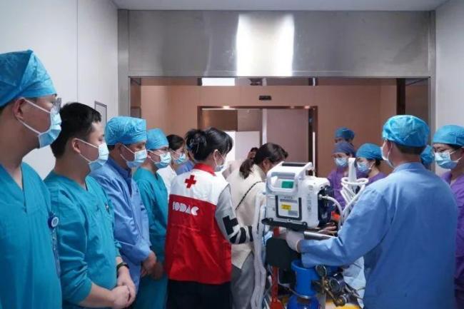  儿子因病去世妈妈捐出他的器官 母子俩一定会用另一种方式相遇 