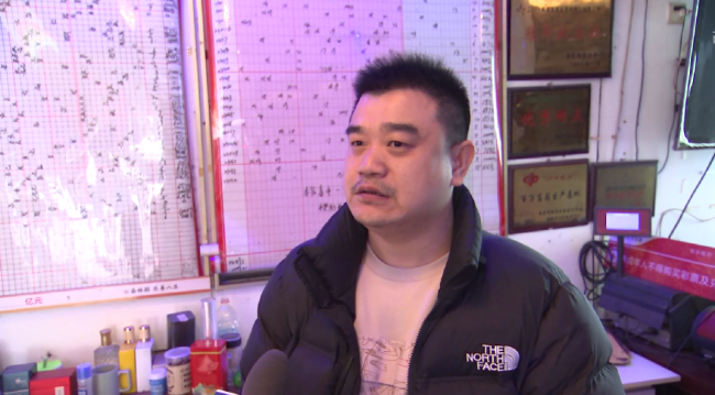 南昌1235万大奖得主现身：想到自己中大奖，腿都软了