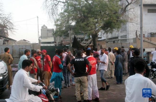 巴基斯坦卡拉奇市发生踩踏事故