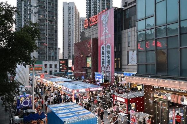 夫妻花7万开店未开张被拆 官方回应：不知为何被拆除