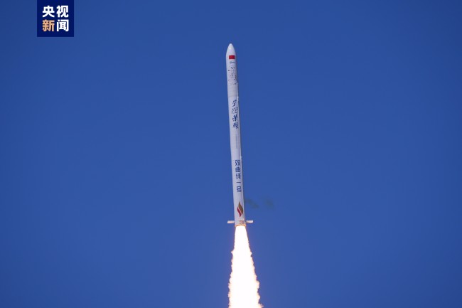 我国成功发射双曲线一号商业运载火箭