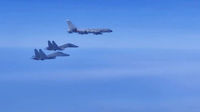 东部战区环台军演 专家：台湾的前途在祖国统一，不在外部势力