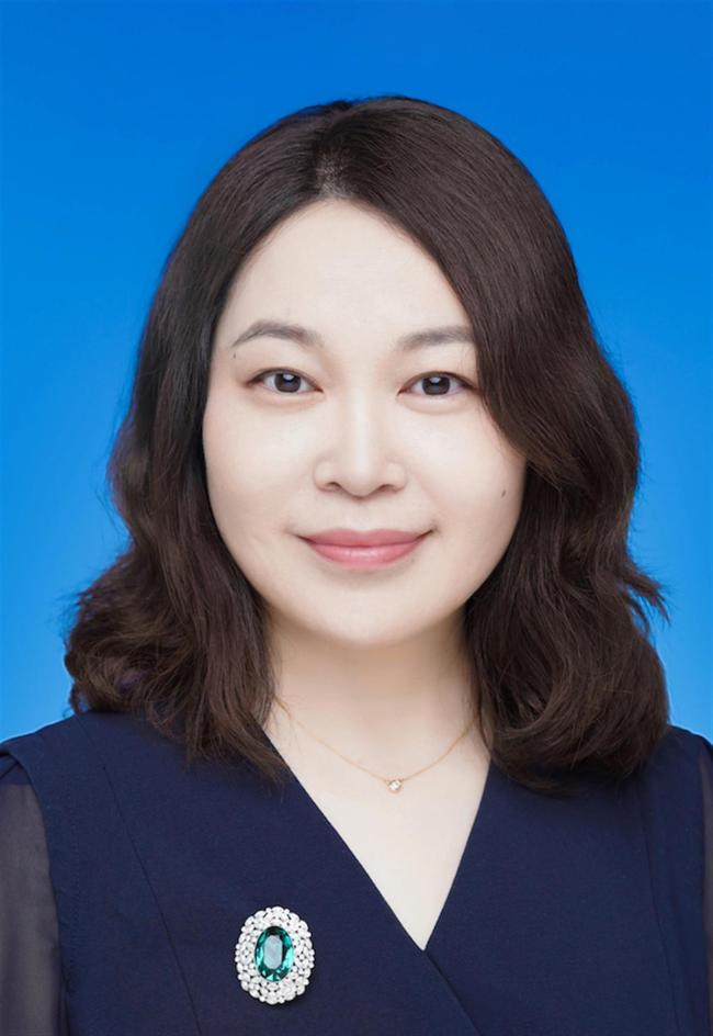 河南一高校女副校长美出圈 工商学院四大美女领导_新闻频道_中华网