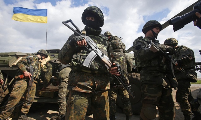 德媒称乌国防部削减军饷 引发军人“极大不满”