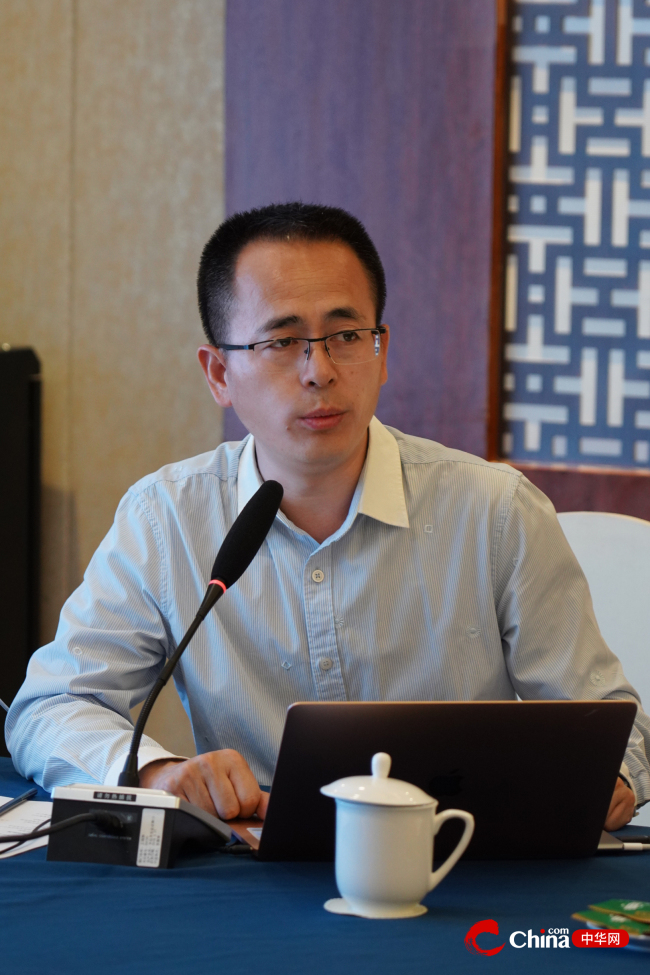 泰康在线财产险业务部总经理杨宏博发言