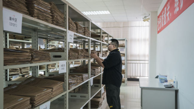 探访高考评卷现场：各地严把评卷质量关