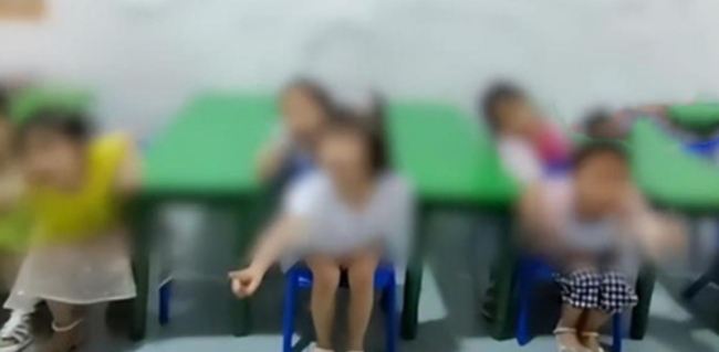 幼师拍学生的视频引争议