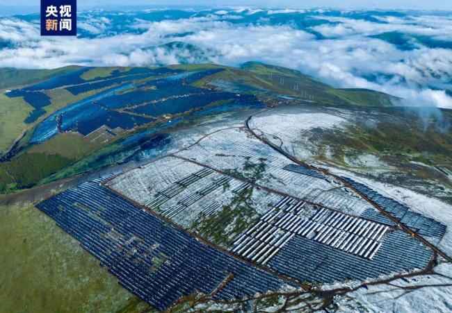 全球最大、海拔最高“水光互补”电站投产