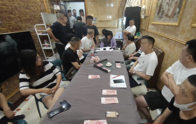 孩子高考660多分 家长组局为庆祝子女成绩赌博被抓
