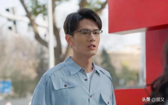 《曾少年》何筱舟出车祸重伤，肖千喜失联，她最终还是选择了事业