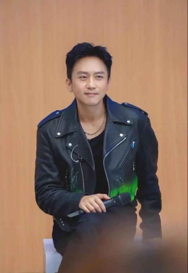 感情深厚！邓超发文悼念赵有亮：赵老师走好
