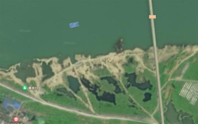 江西宜春两名孩子江边沙滩玩耍溺亡：事发地有流沙，非常危险 