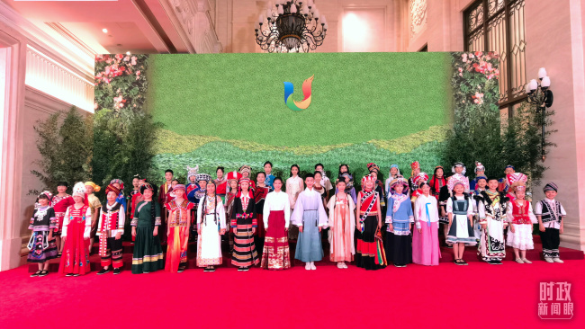 时政新闻眼丨大运会开幕日习近平出席这些活动，彰显三个关键词