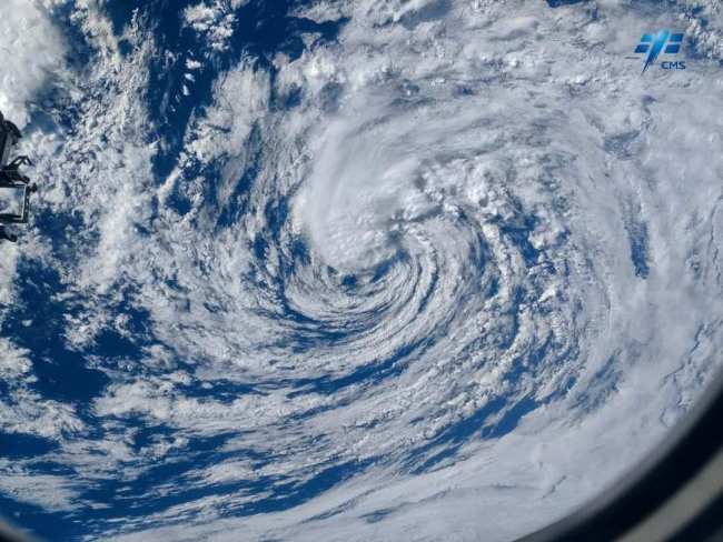 跟随“太空摄影师”从天宫看太空级精彩