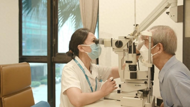 广东感染红眼病人数激增，疾控提醒夏秋季往往是“红眼病”流行的高发季