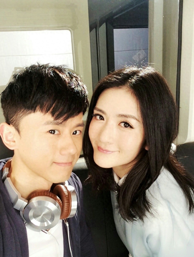 张杰自曝与谢娜恋爱细节:一次节目合作后留下了深刻印象