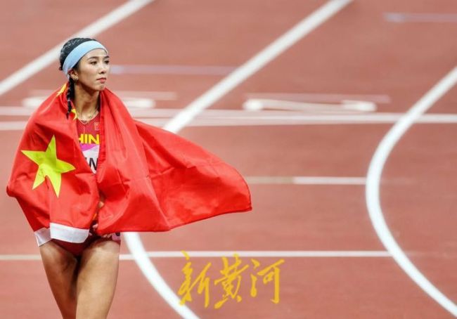 林雨薇直通奥运 夺冠后说没有吴艳妮她就跑不快