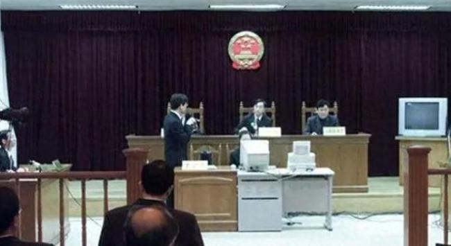 男子花近20万元读假博士 法院判决返还培训费118800元