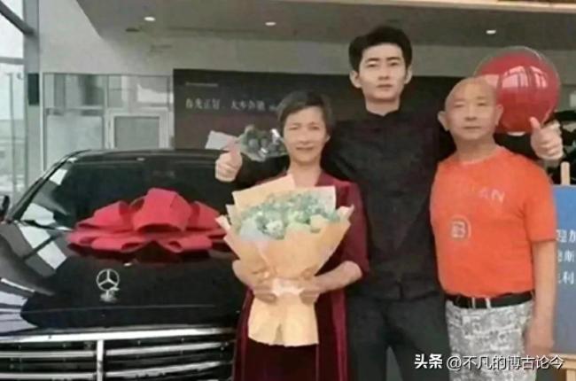 网红有多赚钱？曝佛山电翰走红后给父母买奔驰