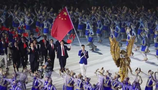 校方回应运动会学生举日本国旗：模仿亚运会