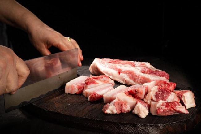 猪价跌 为何你买猪肉仍旧没便宜？