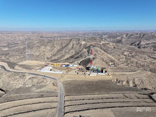 長慶油田在甘肅隴東新發現超億噸級整裝大油田