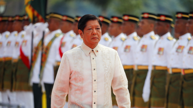 菲律宾总统表示不会被吓倒美国公然为菲律宾撑腰2