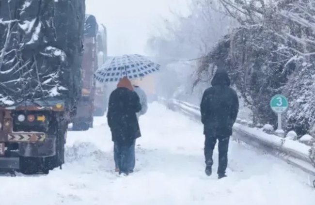 高速车主付费让沿途村民除雪可行吗