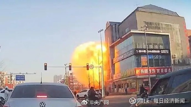 燕郊爆燃遇难者亲属称,招待所老板娘遗体找到,有人清早就闻到了异味_