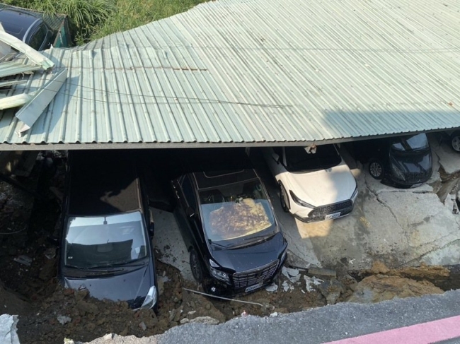 台湾地震最新消息：台新北一仓库倒塌 3人被救1人受困