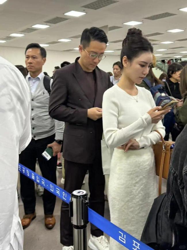 大s帮具俊晔减肥3个月瘦26斤力挺爱妻显深情