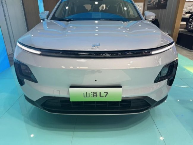 北京车展探馆：多款新车亮相捷途展台，演绎硬派越野魅力