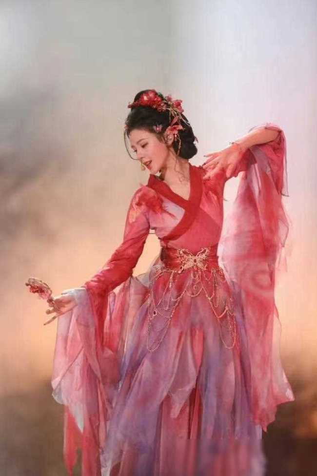 要唱功有美貌，要美貌有笑料！这届《浪姐》怎么不算好看呢啊？ 