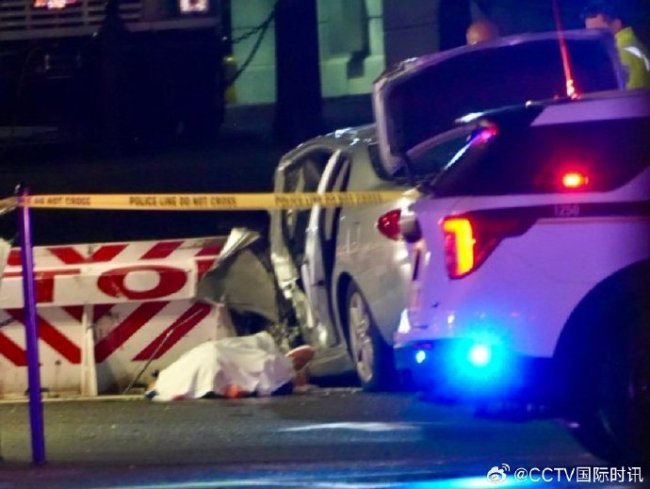 一辆汽车撞上白宫建筑群外围安全护栏司机当场死亡