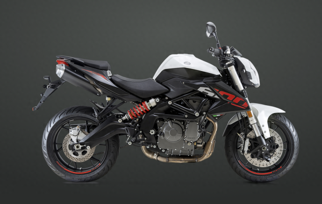 78万 新款贝纳利tnt600i上市 直列四缸激情来袭