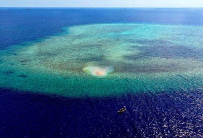 菲称中国在南海建人工岛 中方驳斥