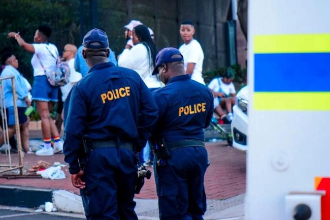 南非东开普省发生枪击事件 造成7人死亡