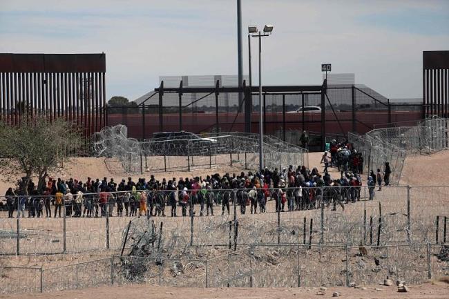 拜登发布行政命令 进一步限制美墨边境非法移民