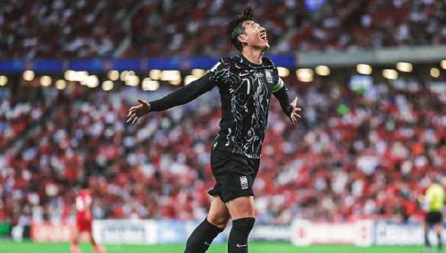 韩国7比0新加坡 孙兴慜闪耀，锁定头名晋级