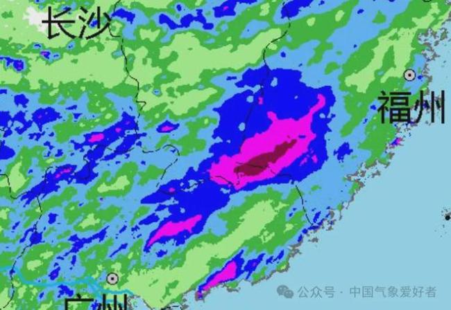 特大暴雨凶猛梅雨来了 长江一带需特别警惕 多地面临洪水考验