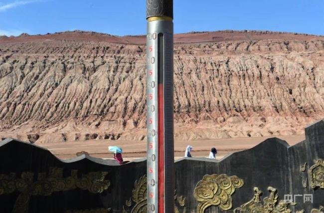 吐鲁番地表81℃，网友在线求“芭蕉扇”！