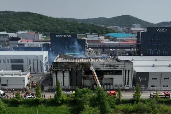韩国电池厂大火：17名中国人遇难，3天内2次爆炸
