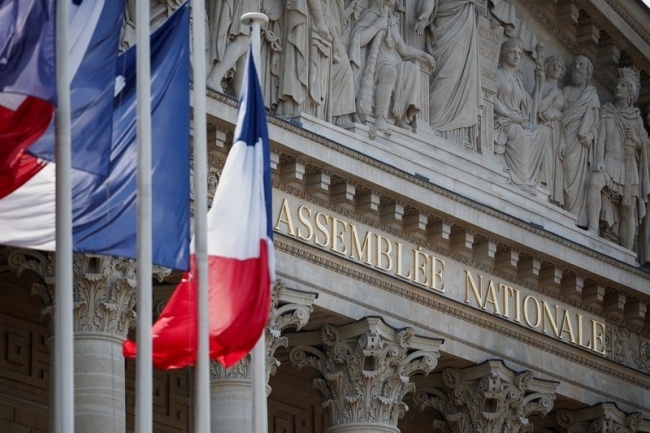 法國國民議會選舉第一輪投票開始