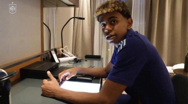 足坛狠人 16岁的亚马尔正在用神奇表现，书写“青春无敌”的童话
