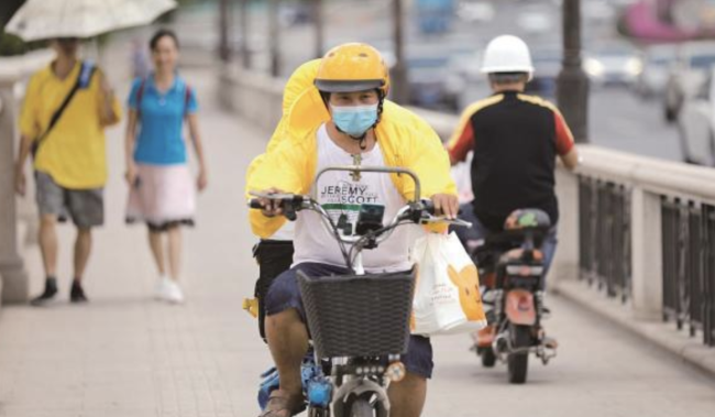 广州电动车限速 外卖骑手违法将停单 安全整治行动升级