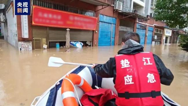 重庆垫江暴雨：有祖孙三人遇难，全县紧急应对洪涝灾害