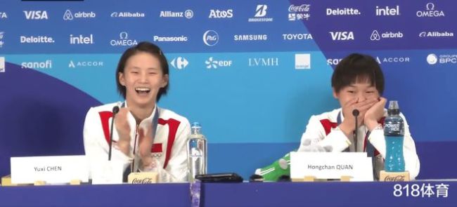 全红婵提醒陈芋汐谷爱凌在台下 奥运冠军间的温馨互动